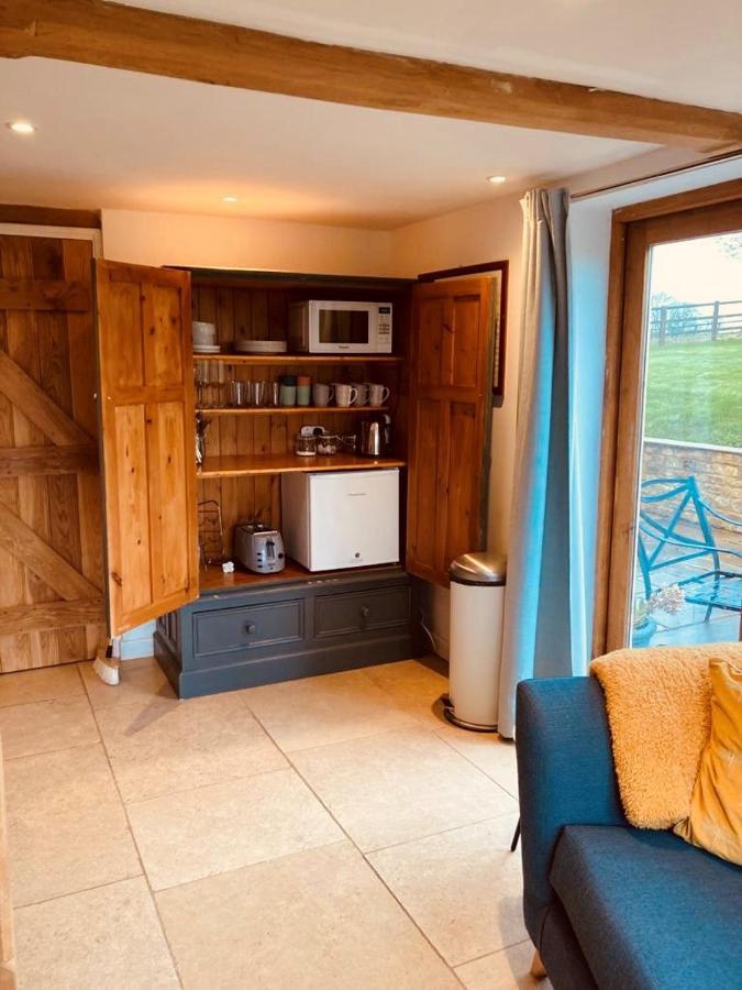 2 Beds & Living In Our Idyllic Country Cottage Bedford Dış mekan fotoğraf